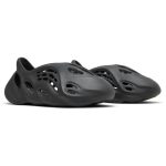 adidas_yeezy_foam_runner__onyx__hp8739_0_75120.jpeg